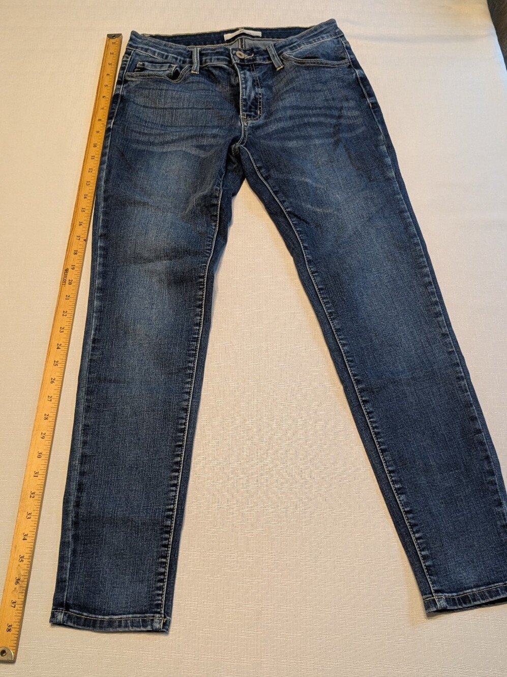 KanCan Los Angeles Dark Wash Stretch Skinny Jeans Size W9 / 28